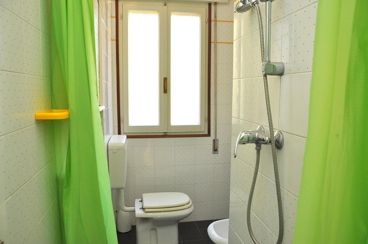Nice Two-Bedroom Apartment 150M From The Beach Bibione Kültér fotó